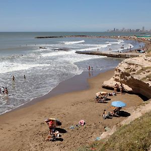 Alfonsina Y El Mar
